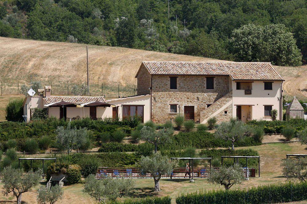 Santa Maria Degli Ancillotti Pension Petrignano Buitenkant foto