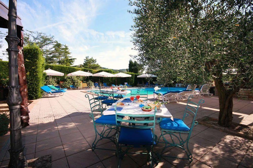 Santa Maria Degli Ancillotti Pension Petrignano Buitenkant foto