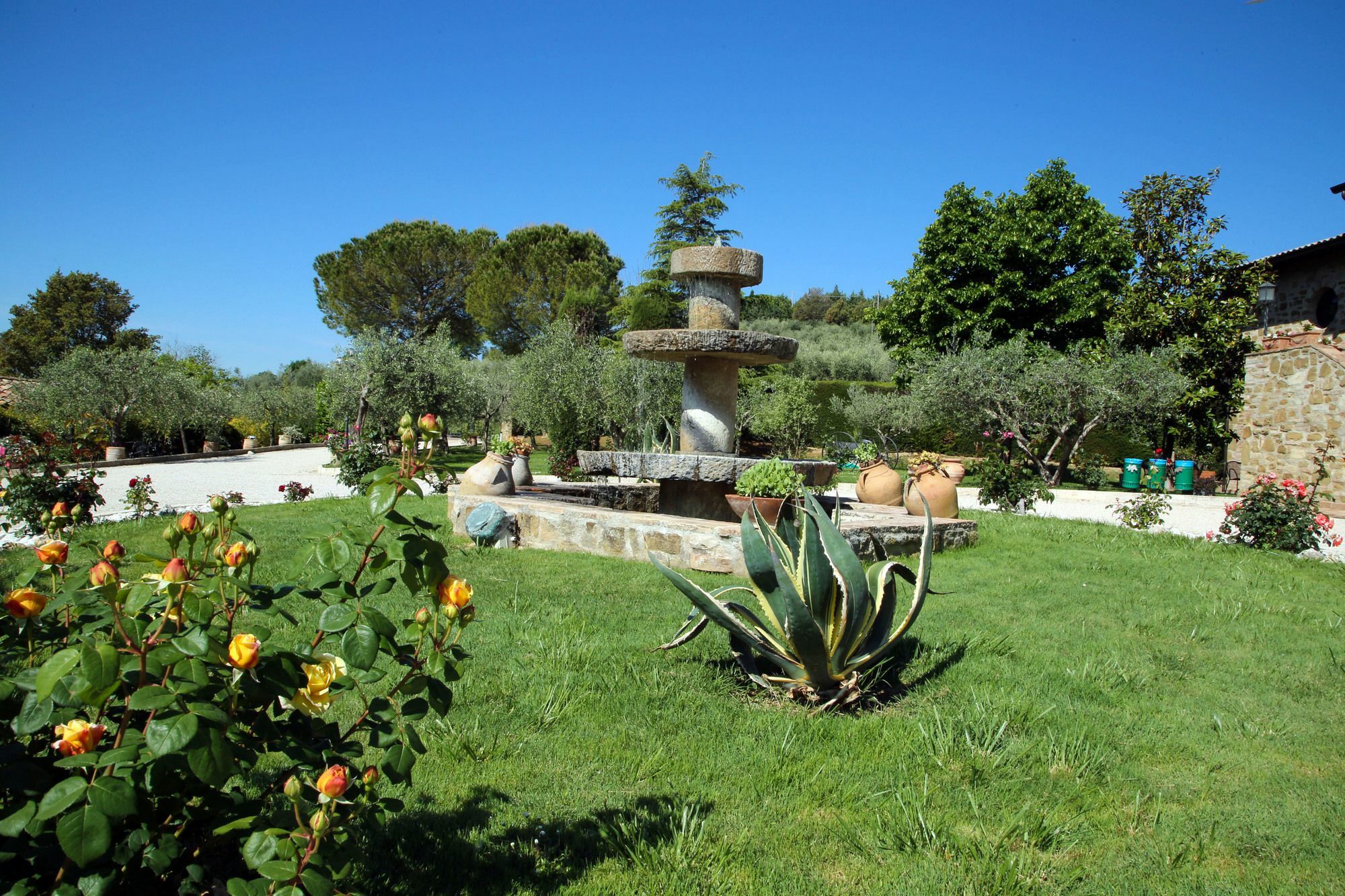 Santa Maria Degli Ancillotti Pension Petrignano Buitenkant foto
