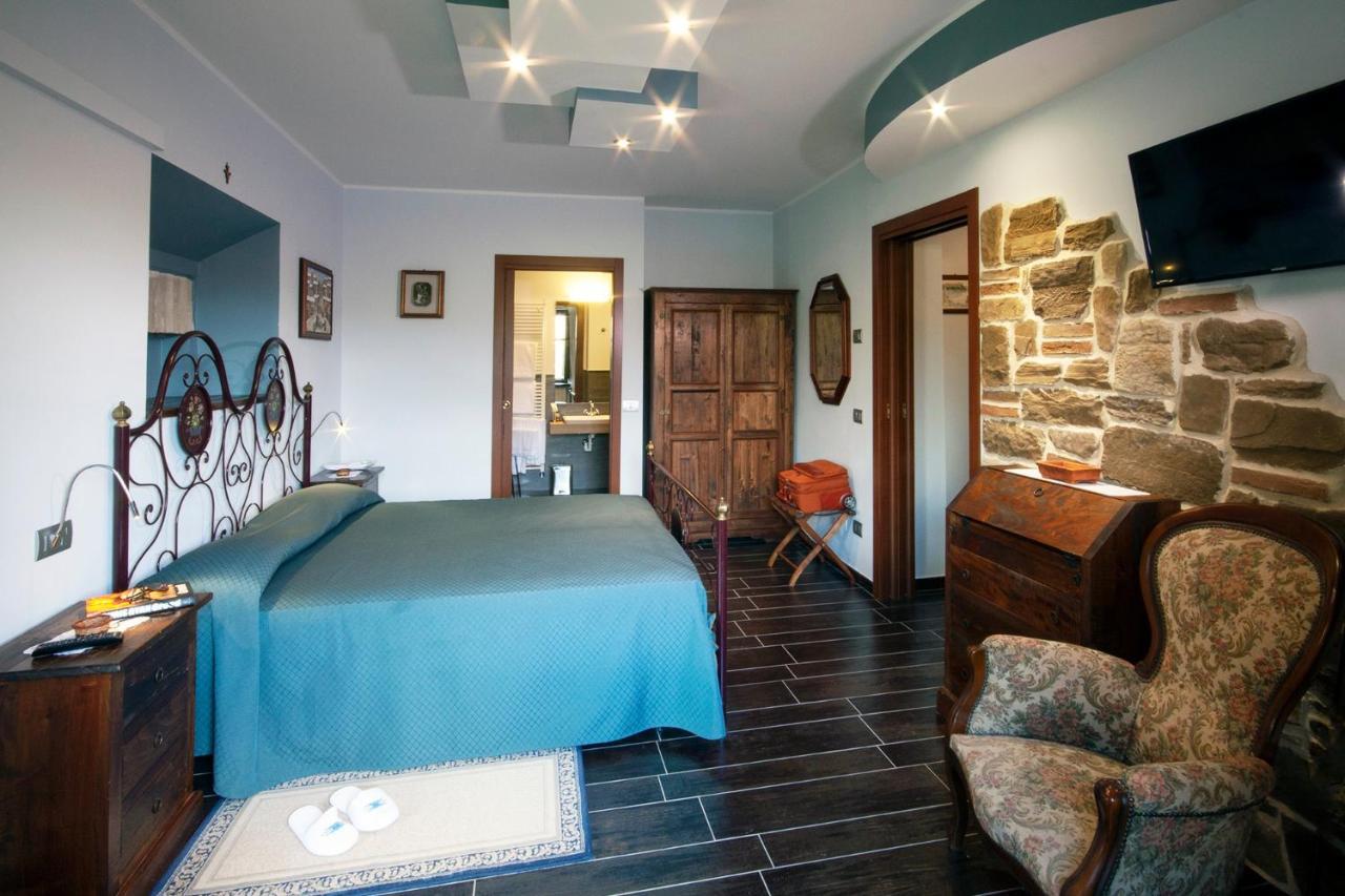 Santa Maria Degli Ancillotti Pension Petrignano Buitenkant foto