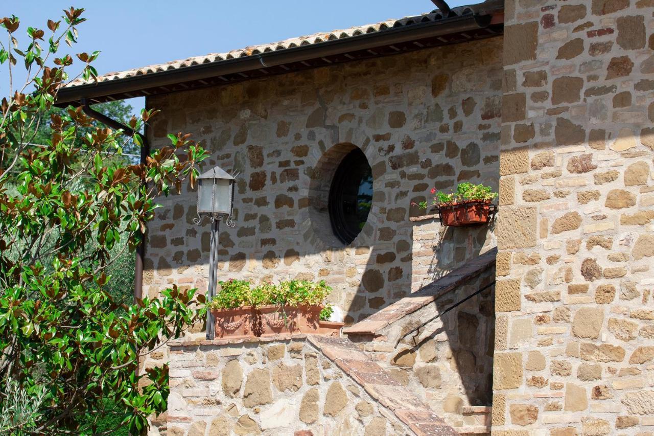 Santa Maria Degli Ancillotti Pension Petrignano Buitenkant foto